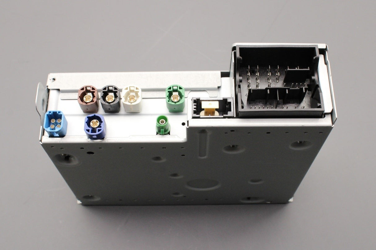 Audi e-tron A6 A7 A8 Q7 Q8 central computer control unit 4M2035070JX