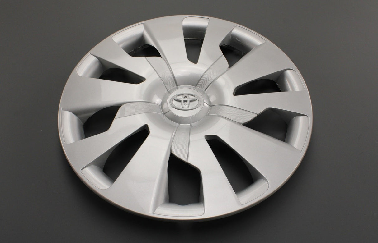 Toyota Yaris 2013-20 wheel trim hub cap (15") 42602-0D300