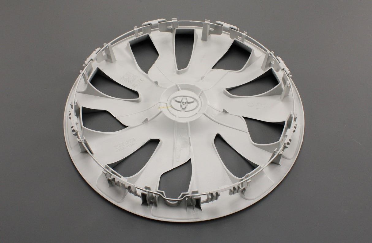 Toyota Yaris 2013-20 wheel trim hub cap (15") 42602-0D300