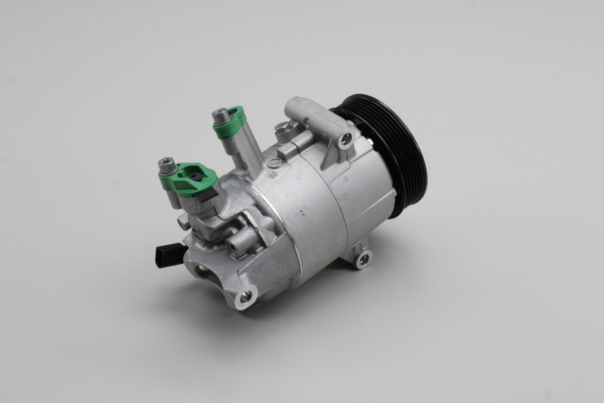 VW Audi Skoda SEAT 1.2 1.8 2.0 TSI 1.6 2.0TDI a/c compressor 5K0820803L