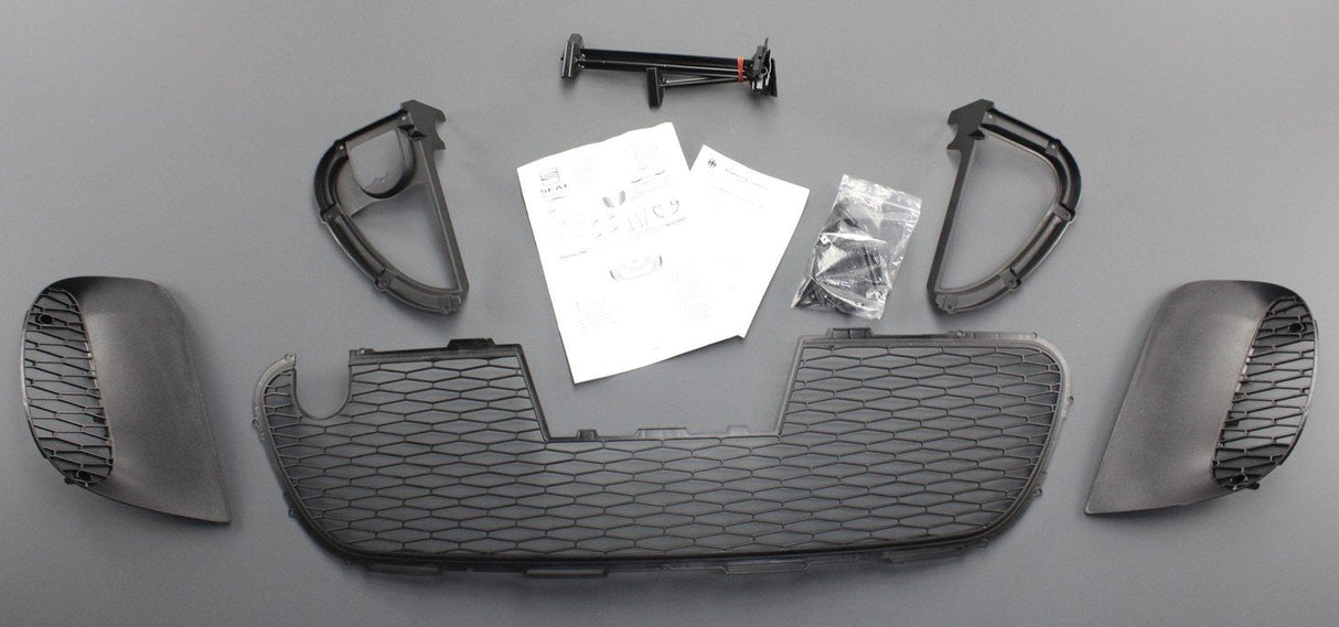 SEAT Leon Cupra K1 11-13 BTCC front bumper kit with grilles 1P9071060D