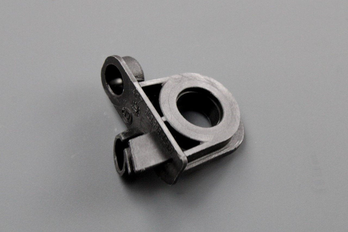 Skoda Yeti 2014-18 outer headlight securing bracket (right) 5L0998226D