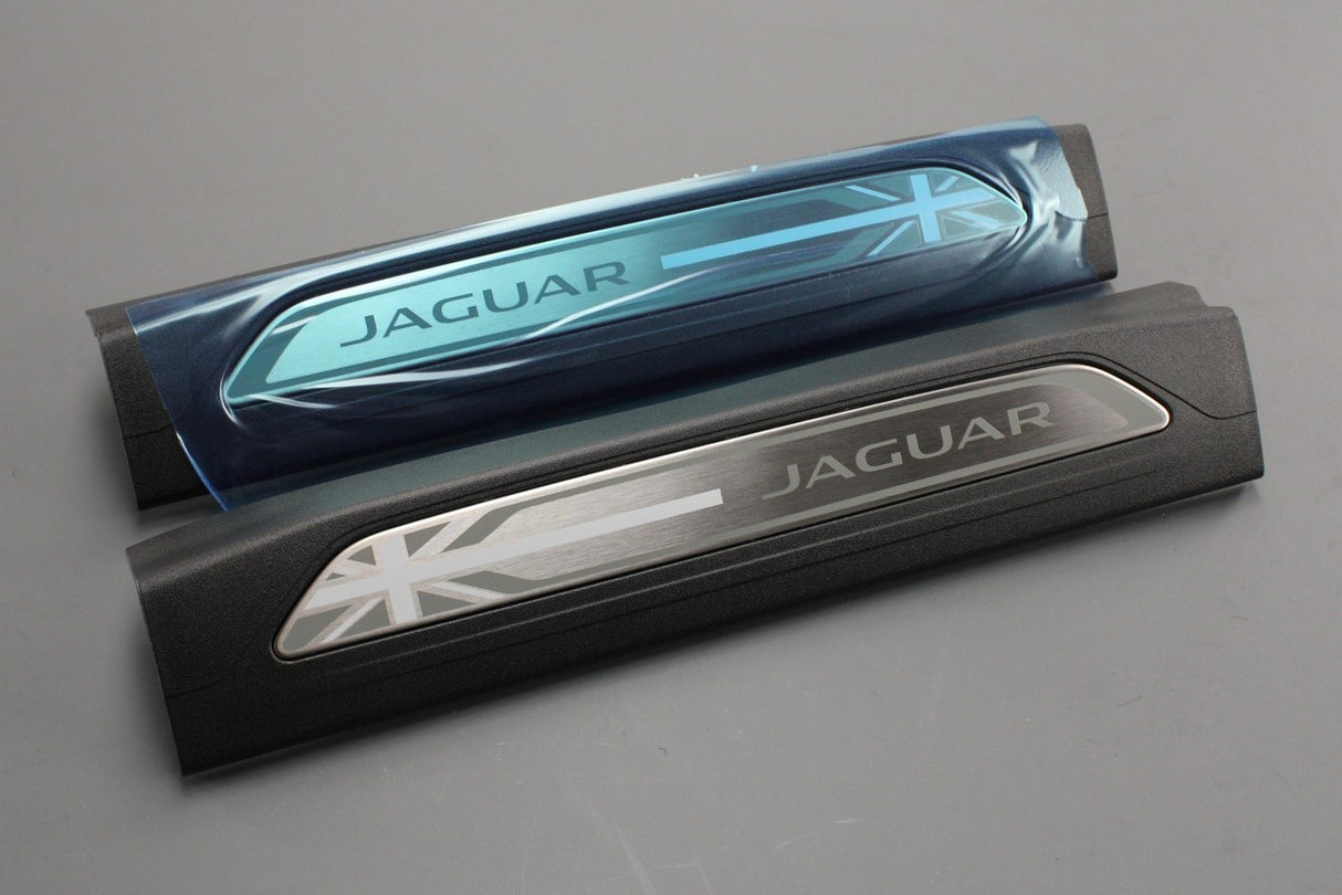 Jaguar XE union jack flag door sill covers (front) T4N7509