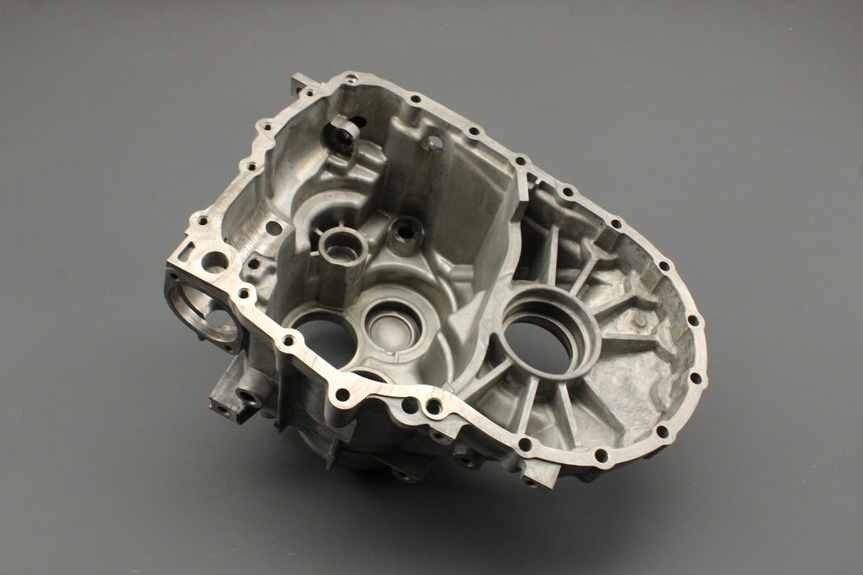 VW Audi Skoda SEAT 6 speed manual transmission case 02Q301103AJ