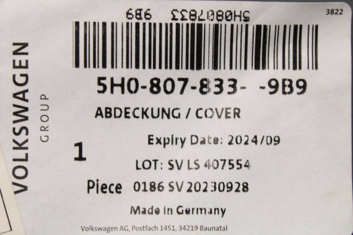 VW Golf MK8 2020-on rear arch moulding trim (rear left) 5H0807833 9B9