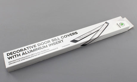 Skoda Kamiq 2019-on door sill protector scuff plates (front) 658071303A