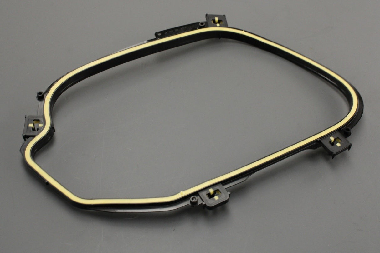 Land Rover Discovery Sport 2015-on fuel filler door gasket LR128479