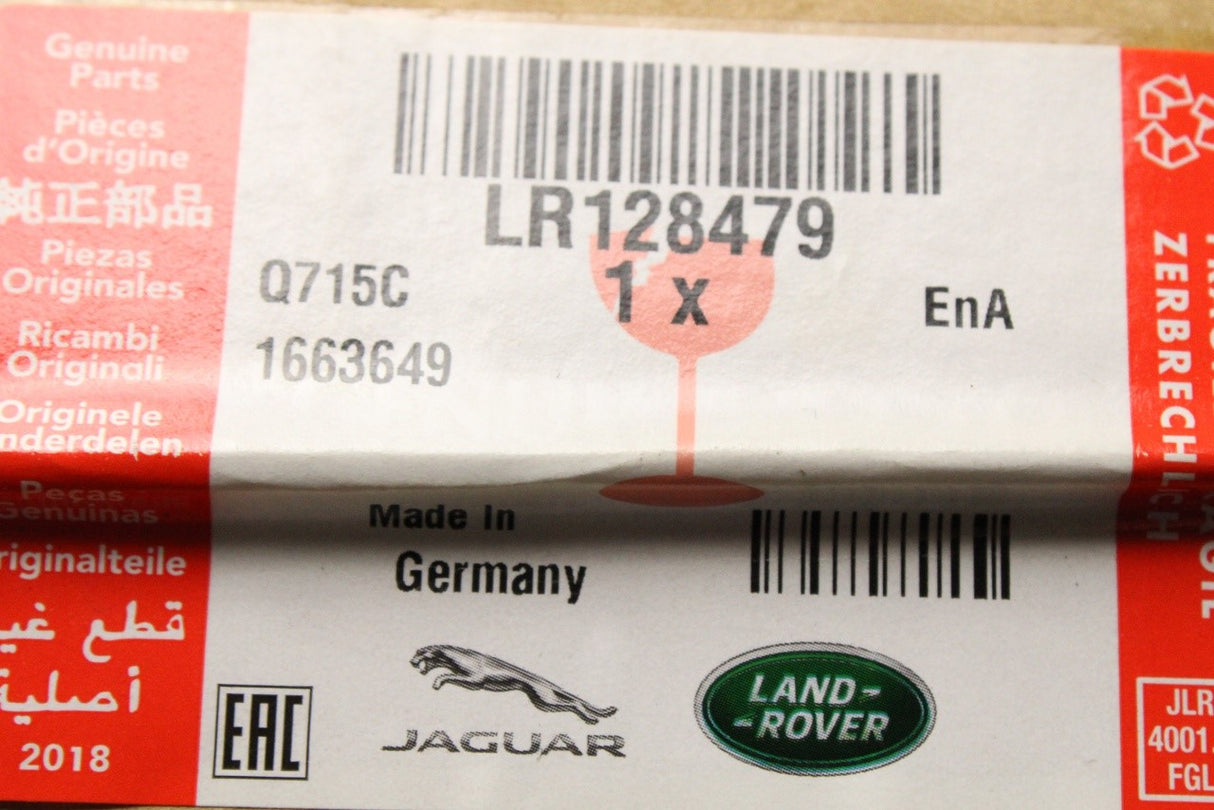 Land Rover Discovery Sport 2015-on fuel filler door gasket LR128479