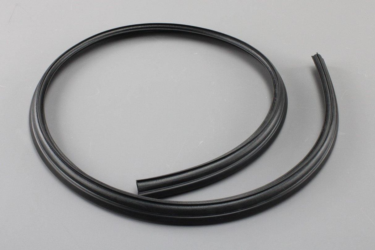 VW Transporter T5 T6 rain cover scuttle panel bulkhead seal 7H0823737D