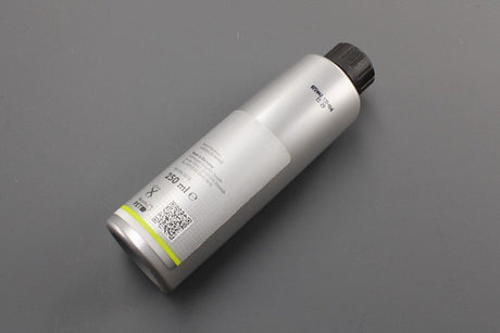VW Volkswagen wax polish (250ml bottle) 000096317B