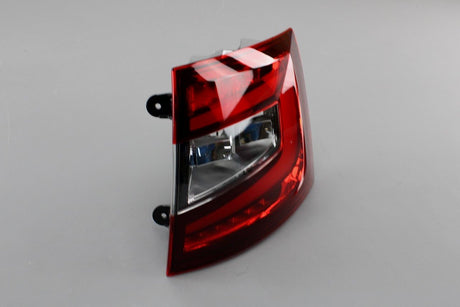 Skoda Octavia 2018-20 Estate rear tail light unit (right) 5E9945712A