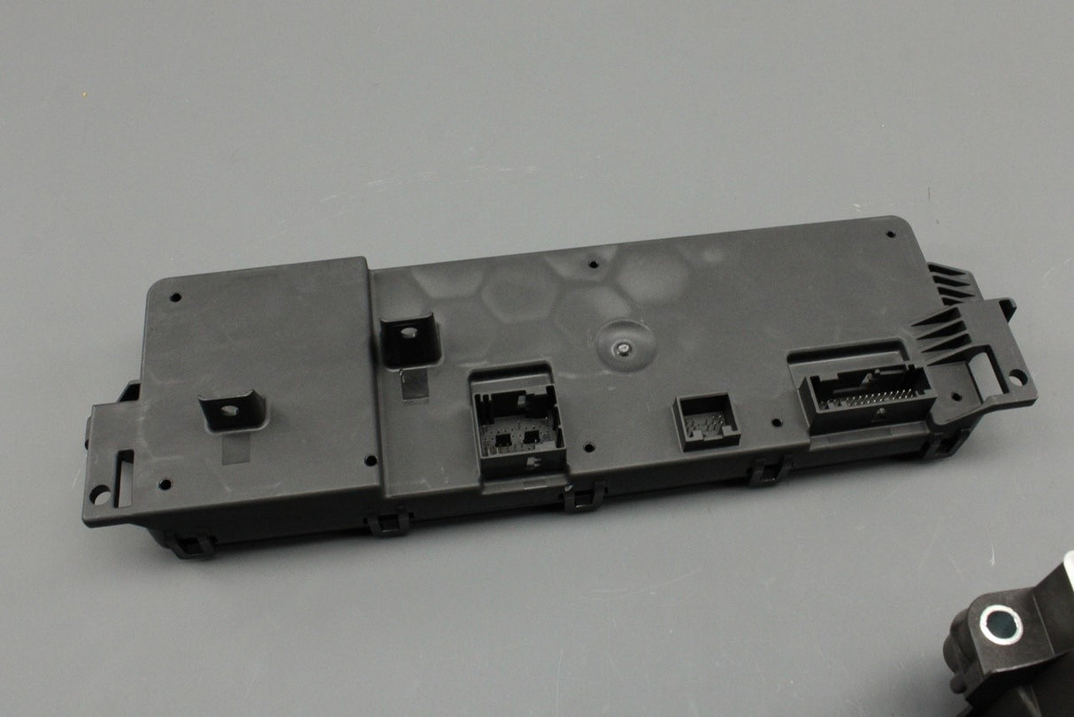 Audi Q4 e-Tron 2022-on battery control unit repair kit 0Z1998184H