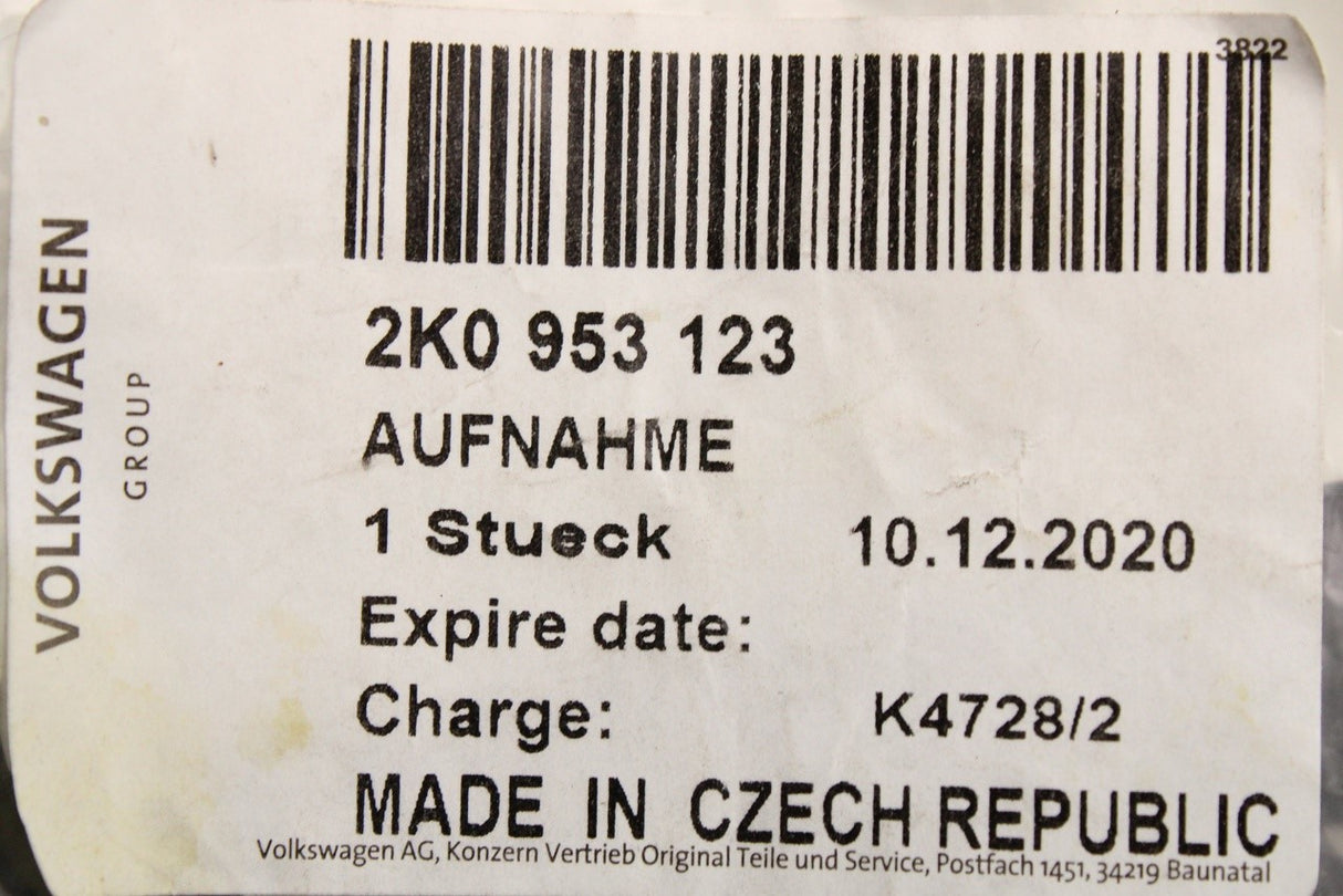 VW Caddy Touran 2004-2011 indicator bulb holder (front) 2K0953123