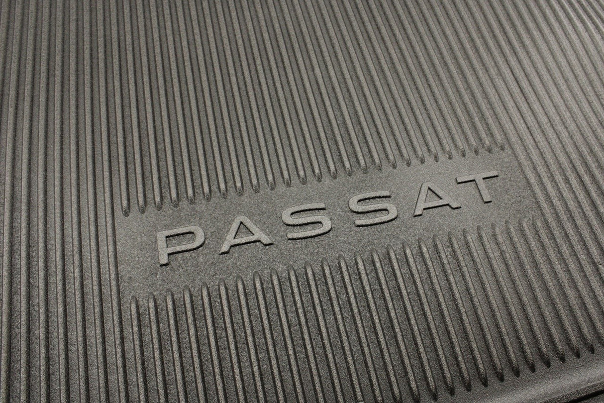 VW Passat Estate 2024-on flexible foam boot liner 3J0061160