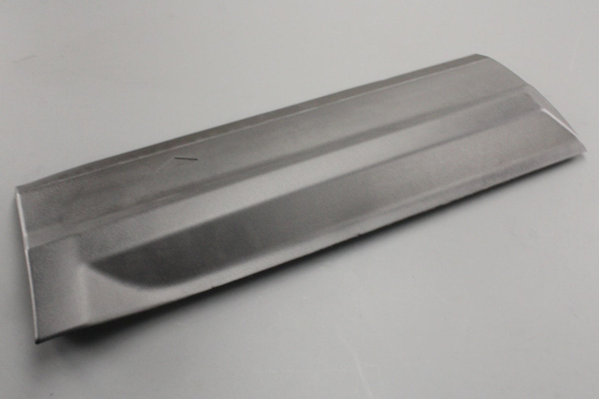 Land Rover Freelander 2 06-14 lower door moulding (rear, left) LR062501