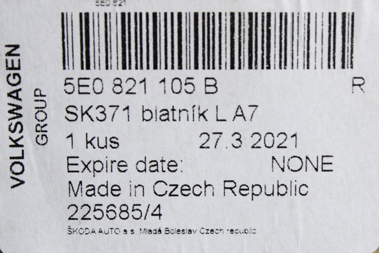 Skoda Octavia 2013-17 front wing fender panel (left) 5E0821105B