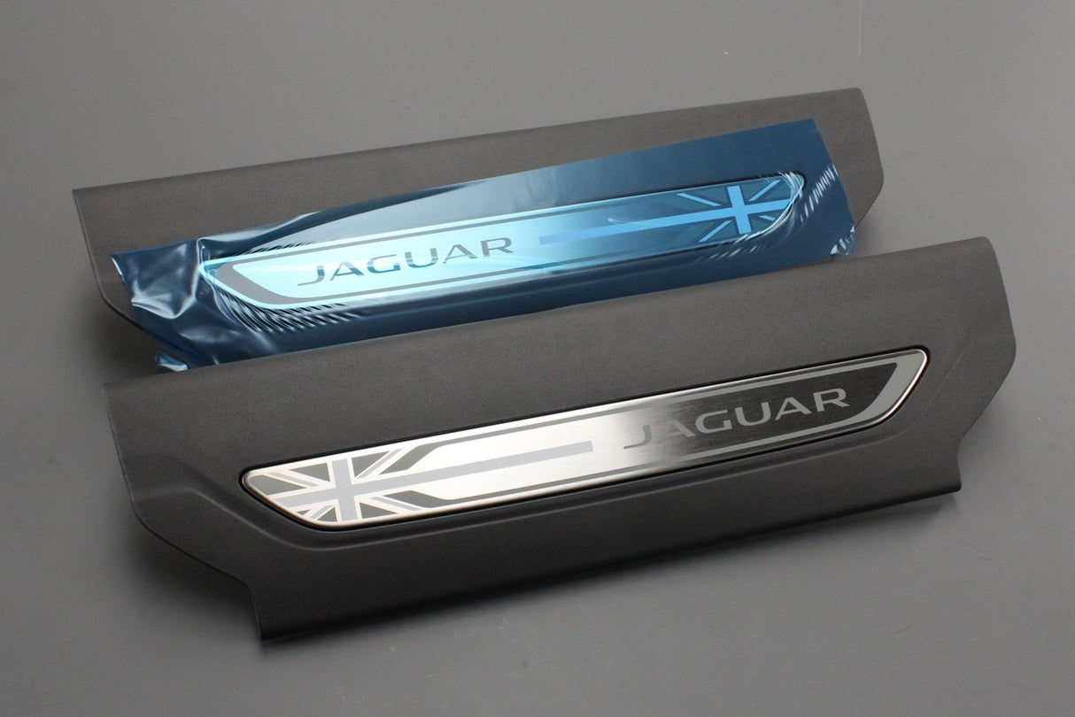 Jaguar F-Pace 16-on union jack door sill scuff plates (front) T4A5867PVJ