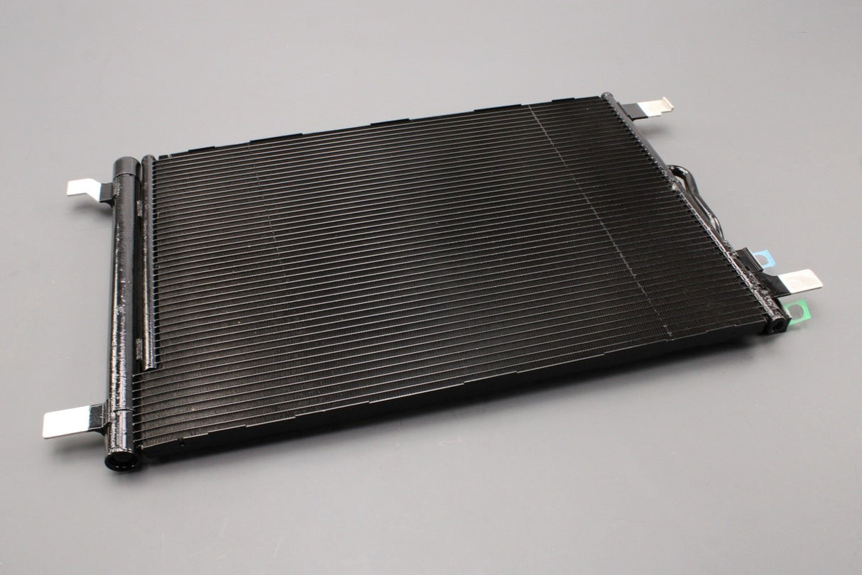 Audi A3 8V 17-20 Q2 Q3 TT 15-on air conditioning condenser 5Q0816411AS