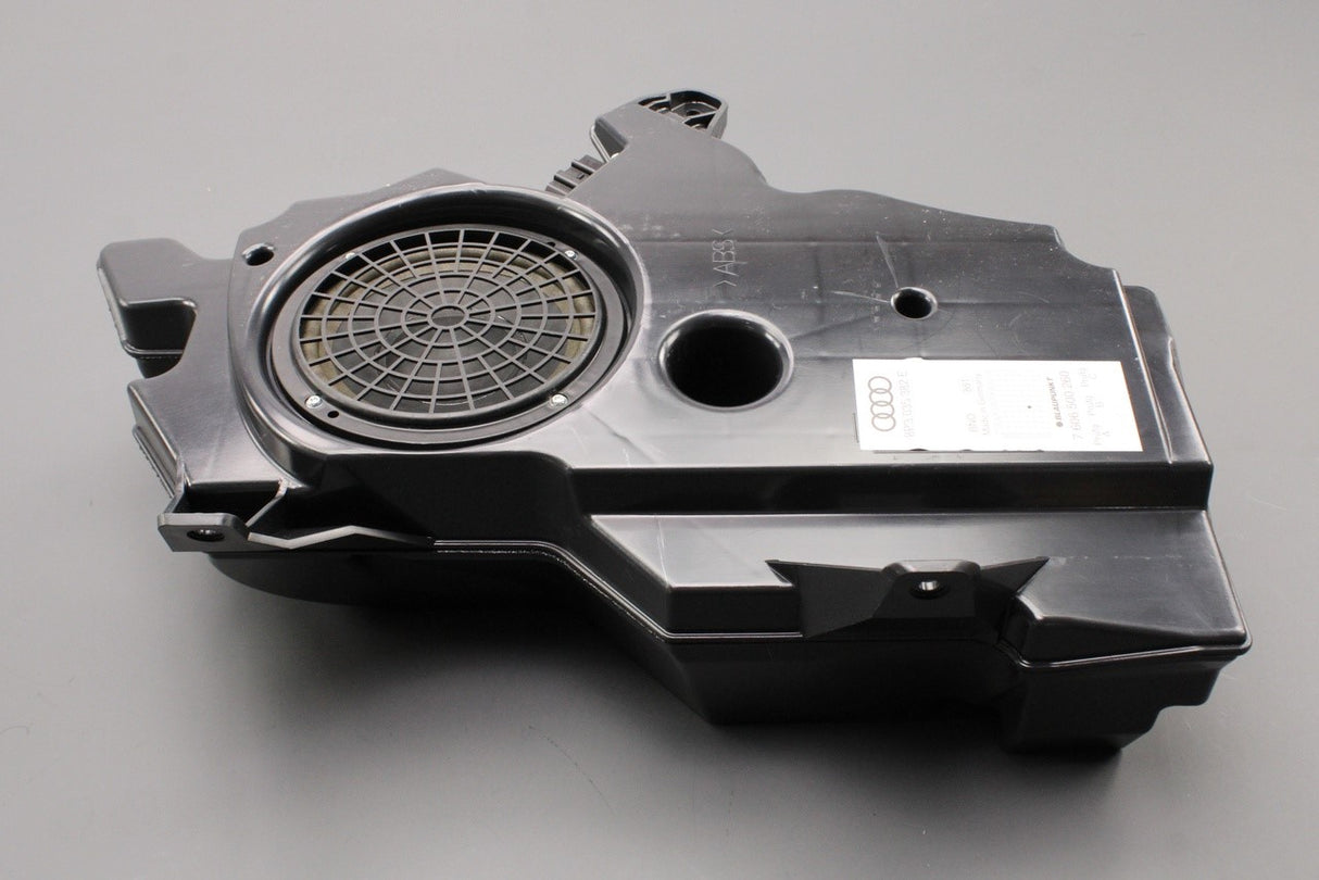 Audi A3 8P 2008-2013 boot loudspeaker subwoofer (3 door) 8P3035382E