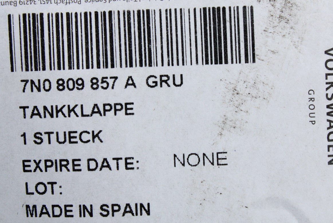 VW Sharan SEAT Alhambra 2011- fuel filler flap (primed) 7N0809857A GRU
