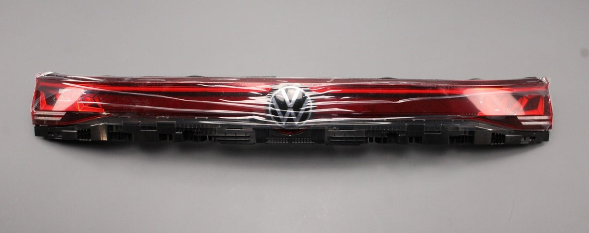 VW Touareg 2018-on LED tail light (rear centre) 760945307E