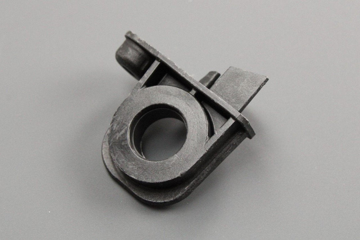 Skoda Yeti 2014-18 outer headlight securing bracket (left) 5L0998225D