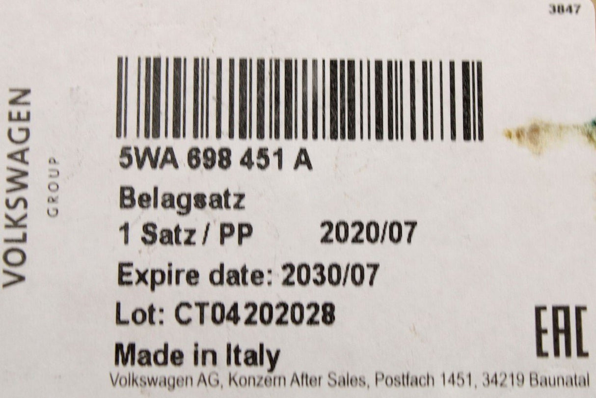 VW MK8 Golf Audi A3 Skoda Octavia SEAT rear brake pads set 5WA698451A