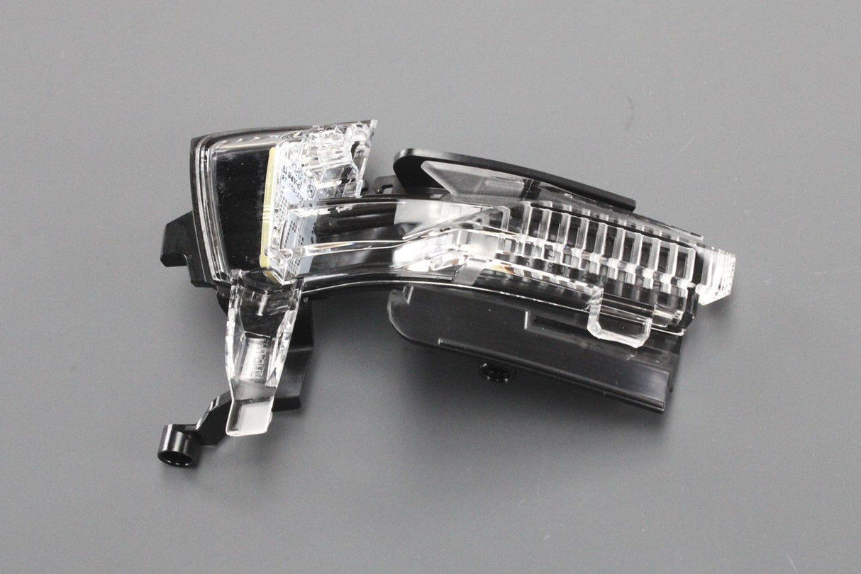 Audi A3 S3 RS3 2020-on wing mirror indicator repeater (left) 8Y2949101A