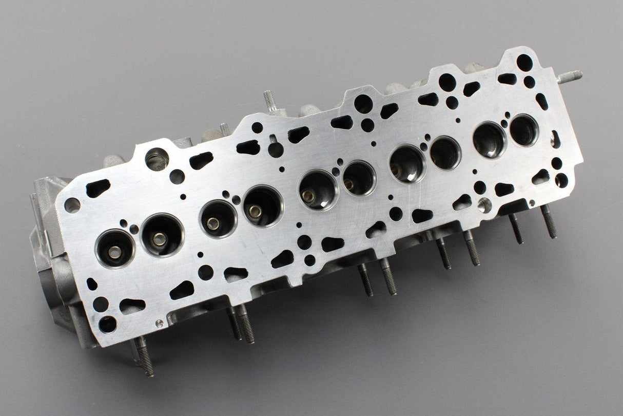 VW Transporter T4 1995-2004 2.5 TDI cylinder head 074103351C