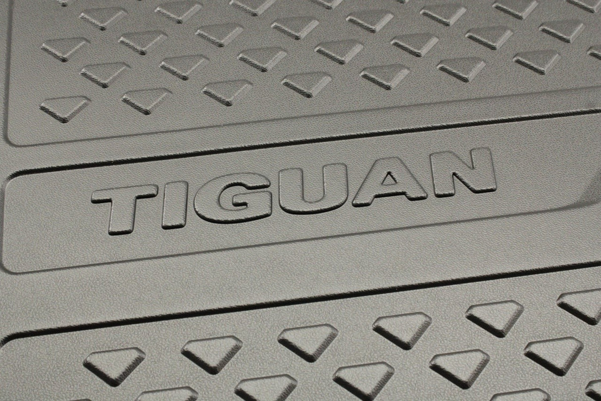 VW Tiguan Allspace 2018-on semi-rigid boot liner 5NL061161