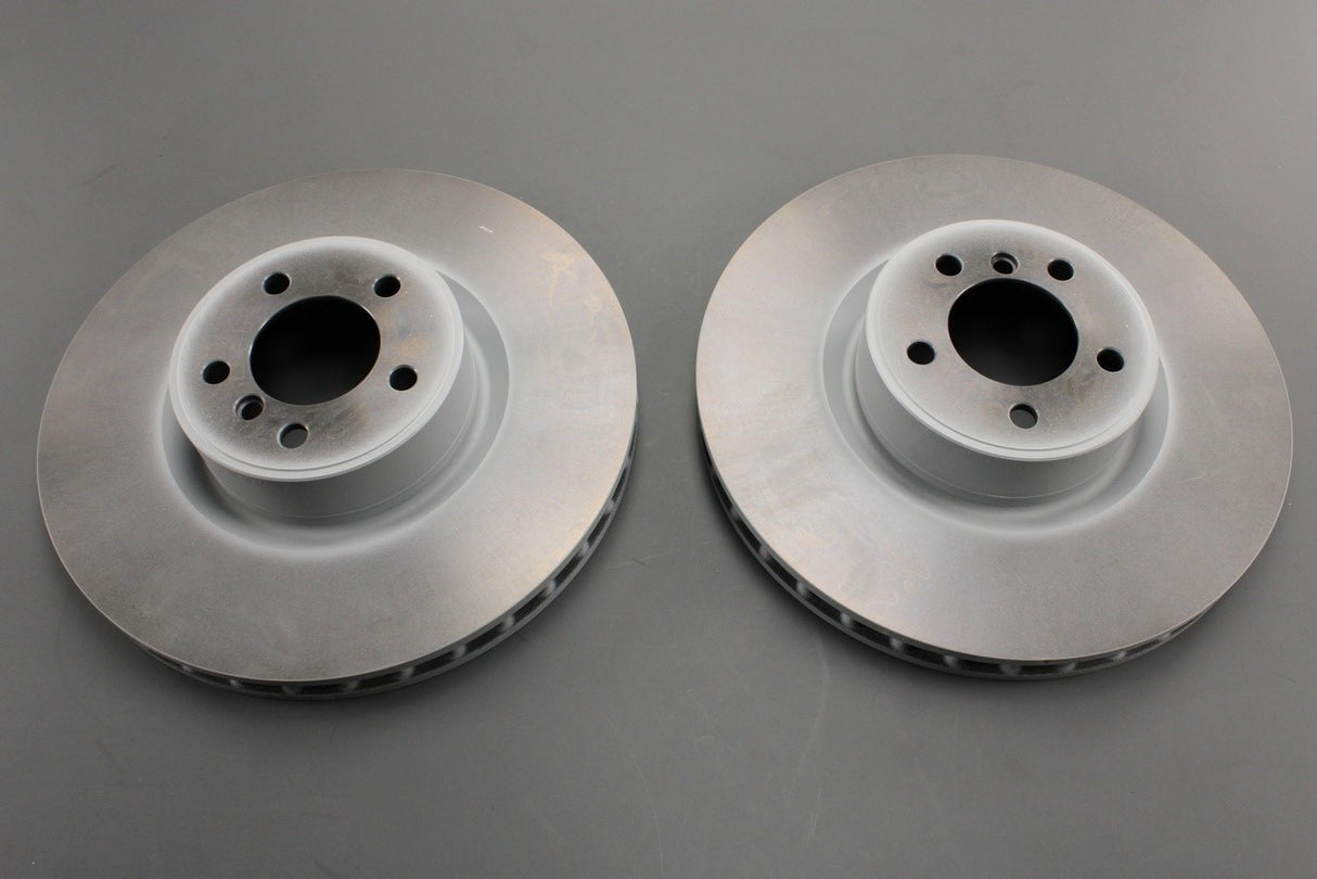 Range Rover 2010-12 brake discs (front) LR031845