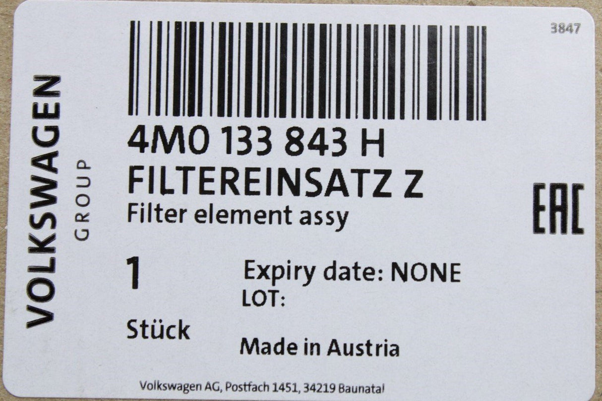 Audi Q7 Q8 2019-on VW Touareg 3.0 V6 TDI air filter element 4M0133843H