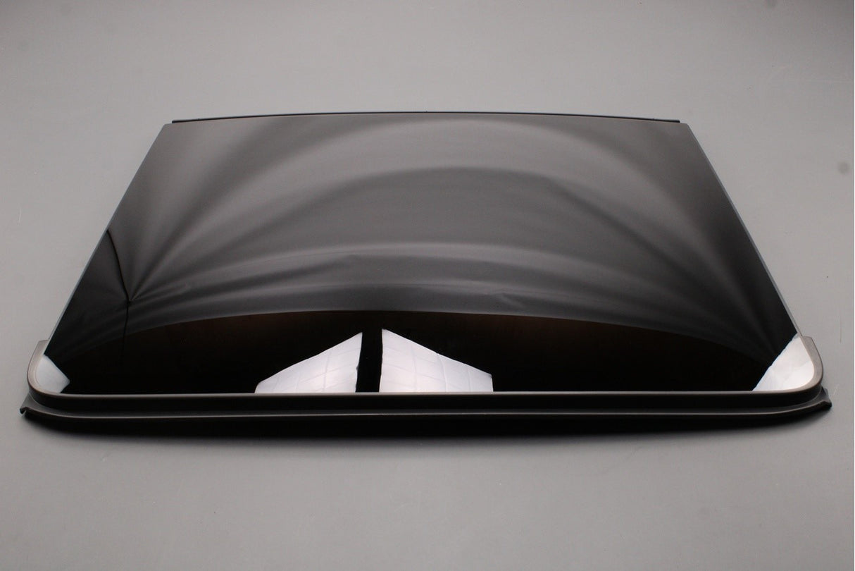 VW Touareg Audi Q7 2016-on panoramic roof glass (rear) 4M0877056E