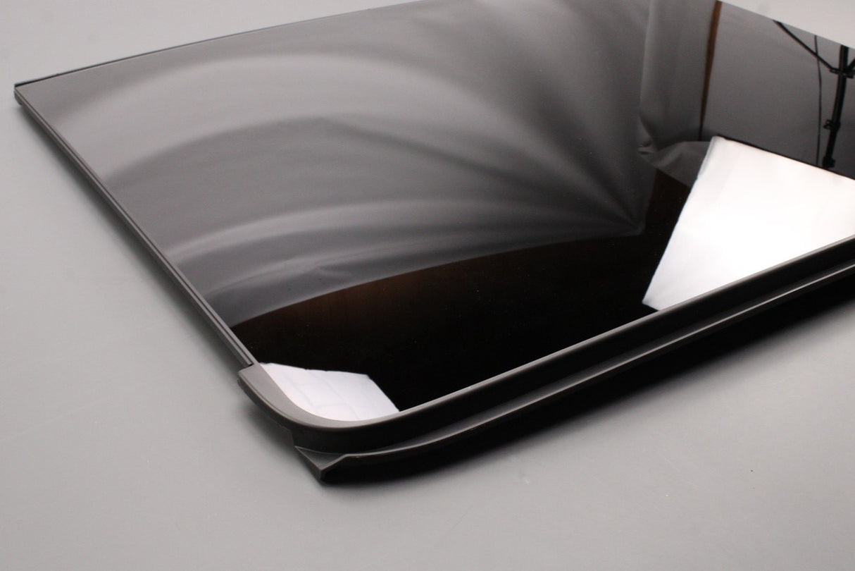 VW Touareg Audi Q7 2016-on panoramic roof glass (rear) 4M0877056E