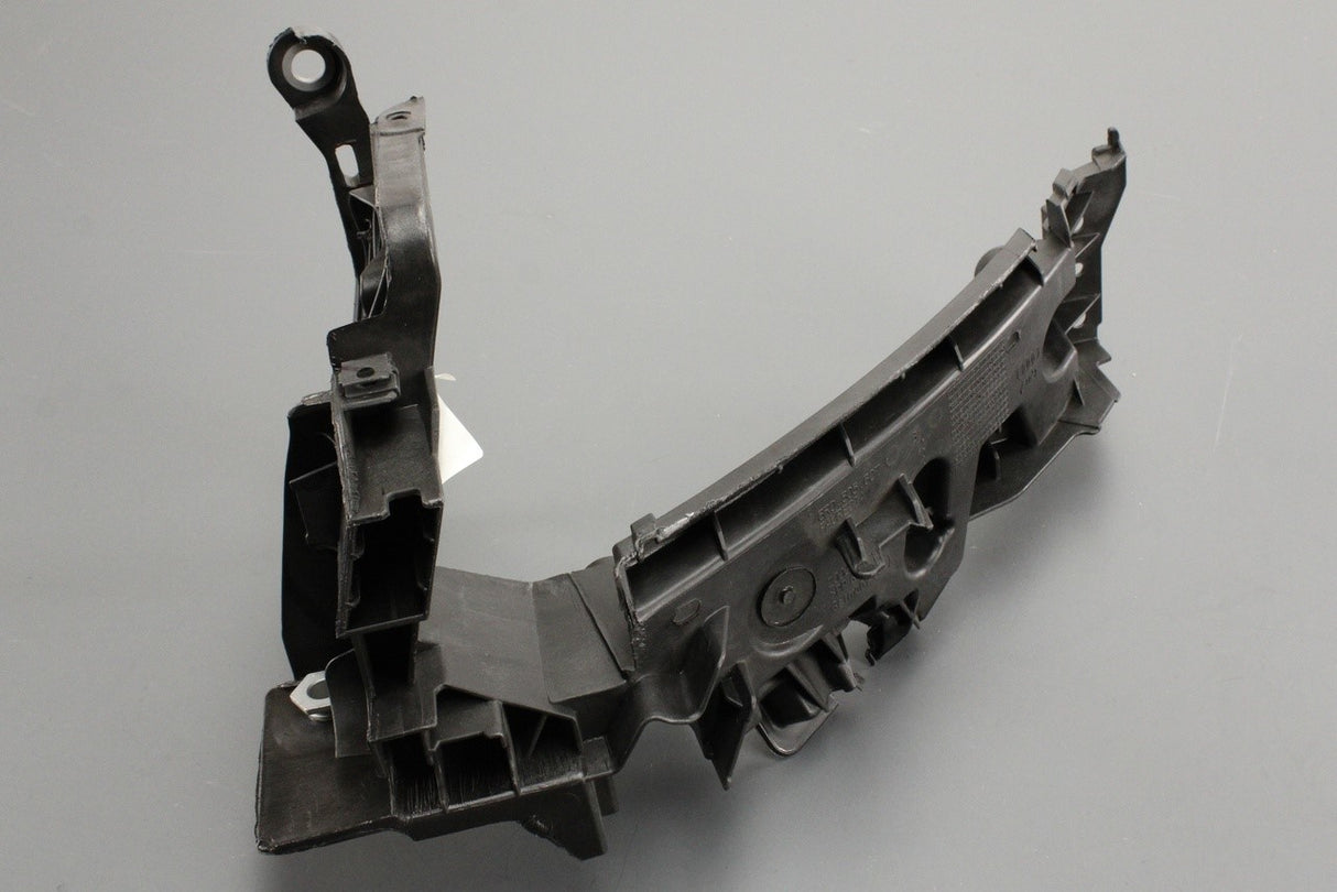 Audi Q5 2009-17 headlight bracket guide (left) 8R0805607B