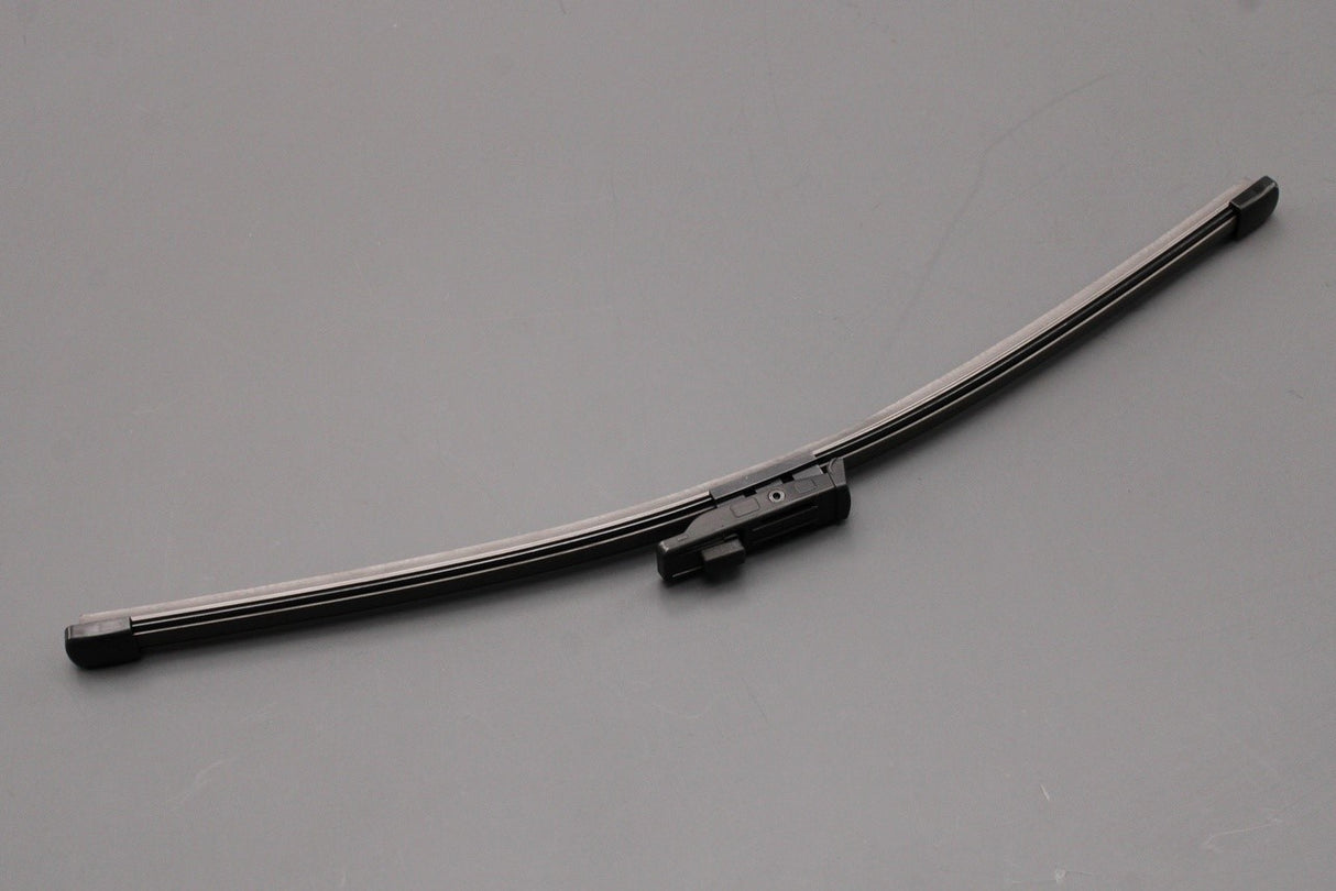 Skoda Octavia Estate 2020-on wiper blade (rear) 5E7955425A