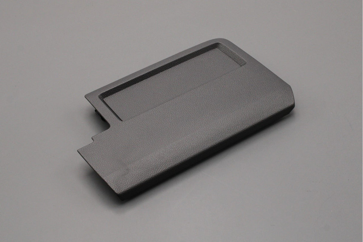 Skoda Karoq 18-on luggage compartment stowage box (right) 57A867146B 9B9
