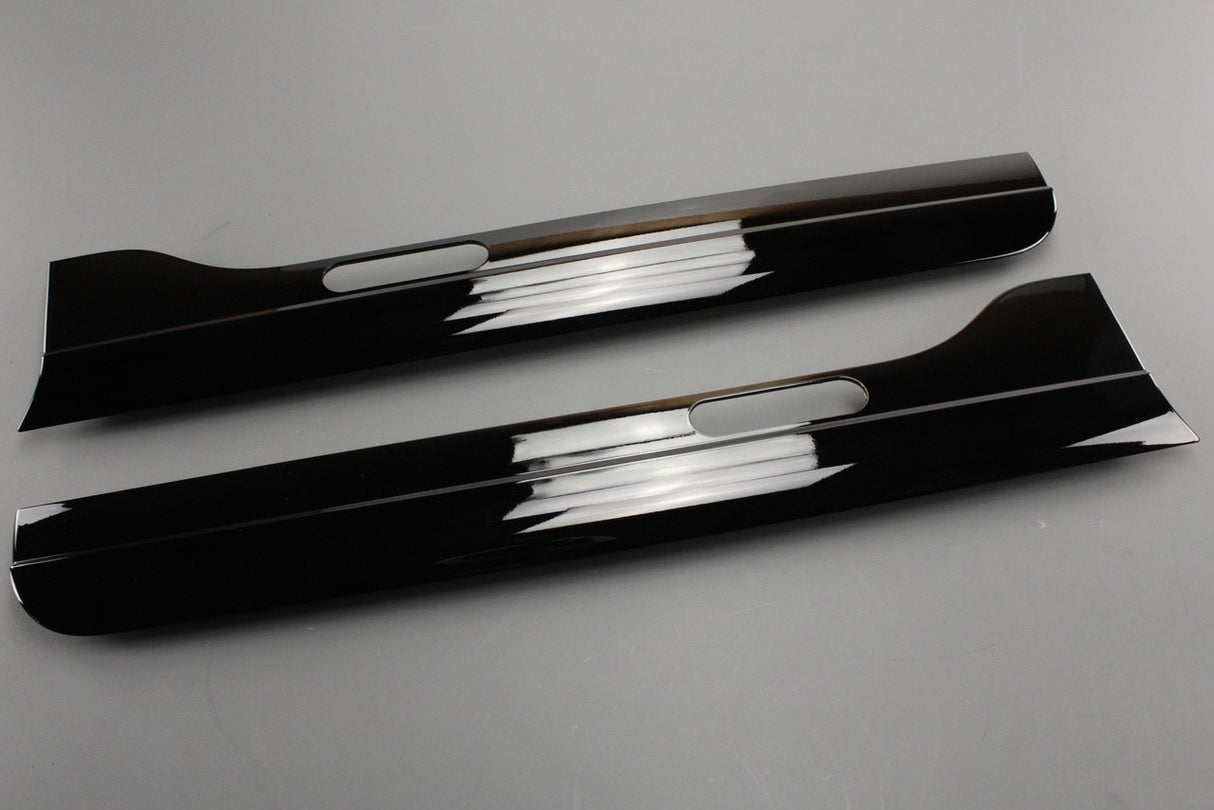 Land Rover Discovery 5 2017-on roof rail finishing trim VPLRR0166