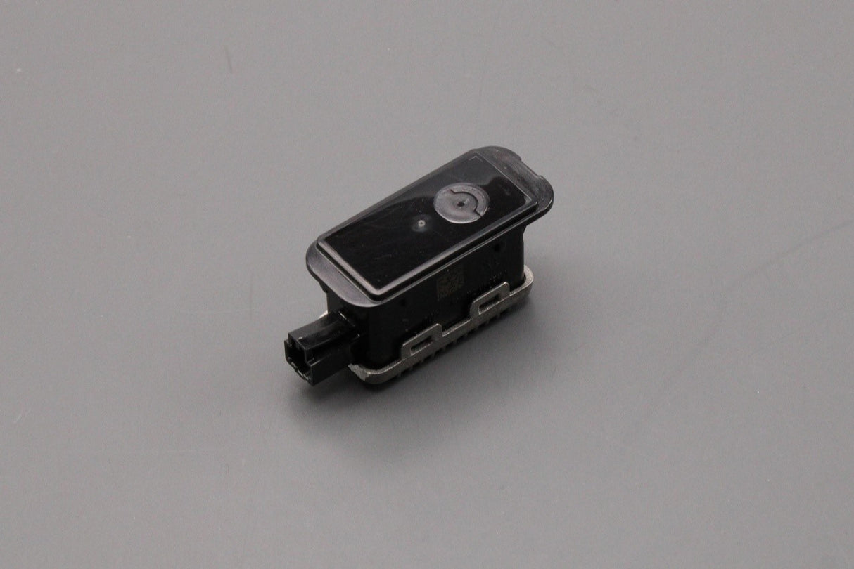 Skoda Kodaiq Octavia Superb 'Skoda' door puddle light (left) 5E3052133E