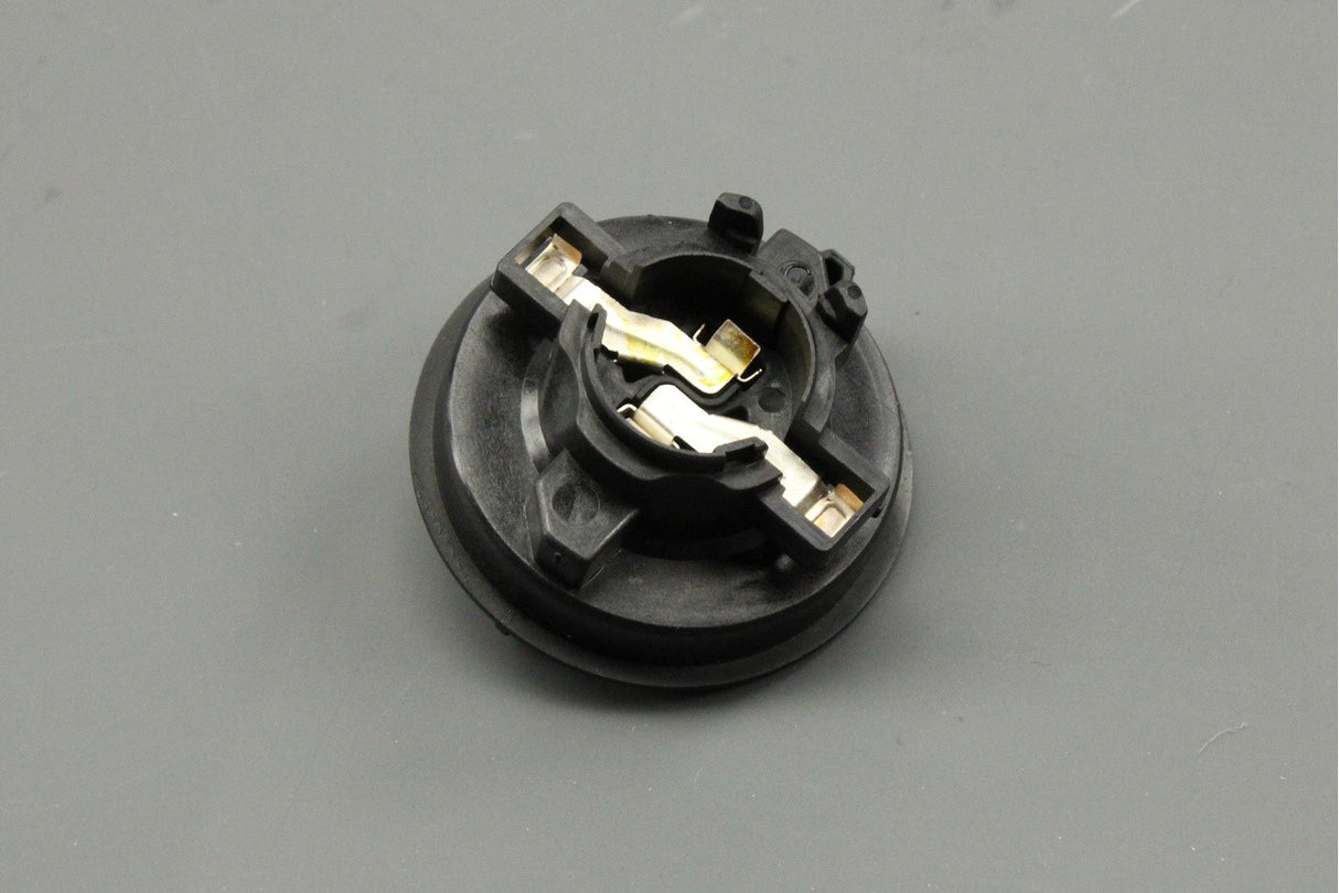 VW Caddy Touran 2003-2011 headlight bulb mounting socket 2K0941109