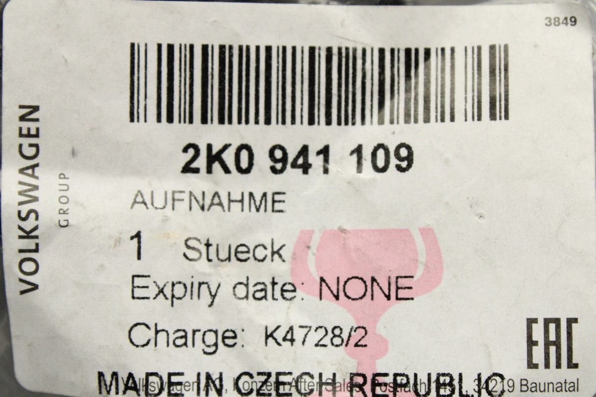 VW Caddy Touran 2003-2011 headlight bulb mounting socket 2K0941109