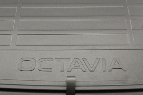 Skoda Octavia Estate 2020-on double sided boot liner mat 5E7061163B
