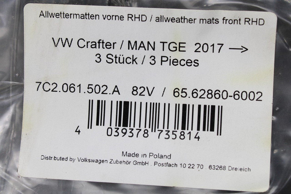 VW Crafter 17- front all weather rubber floor mats (RHD) 7C2061502A 82V