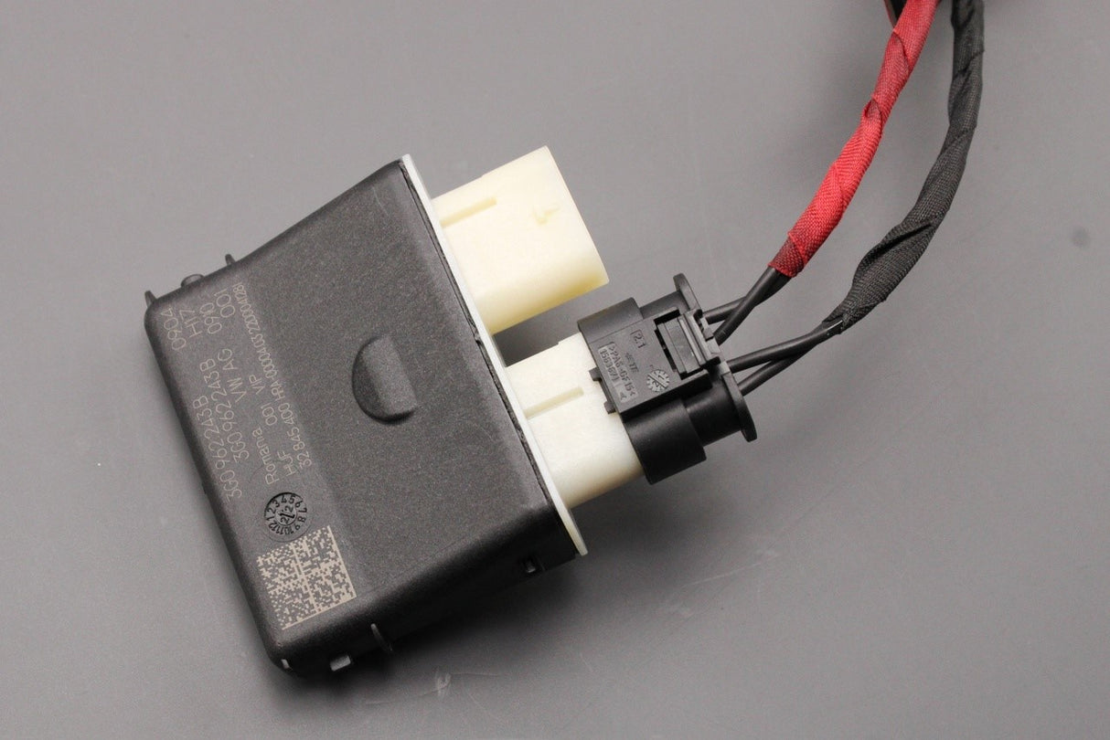 Skoda Kodiaq 2017-on boot opening sensor & control unit 565962235