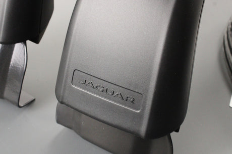 Jaguar E-Pace 2017-on roof cross bars J9C2673