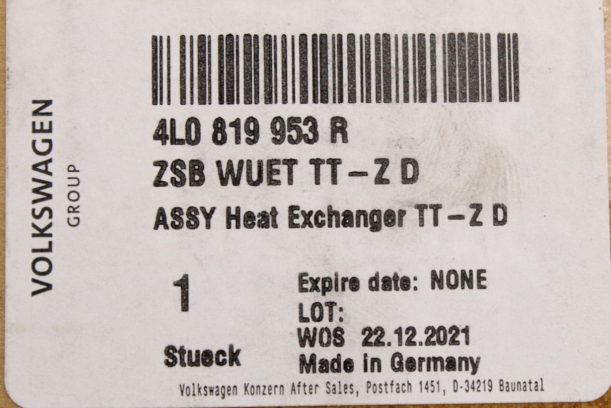 Audi Q7 2010-2015 water circuit heat exchanger housing TDI 4L0819953R