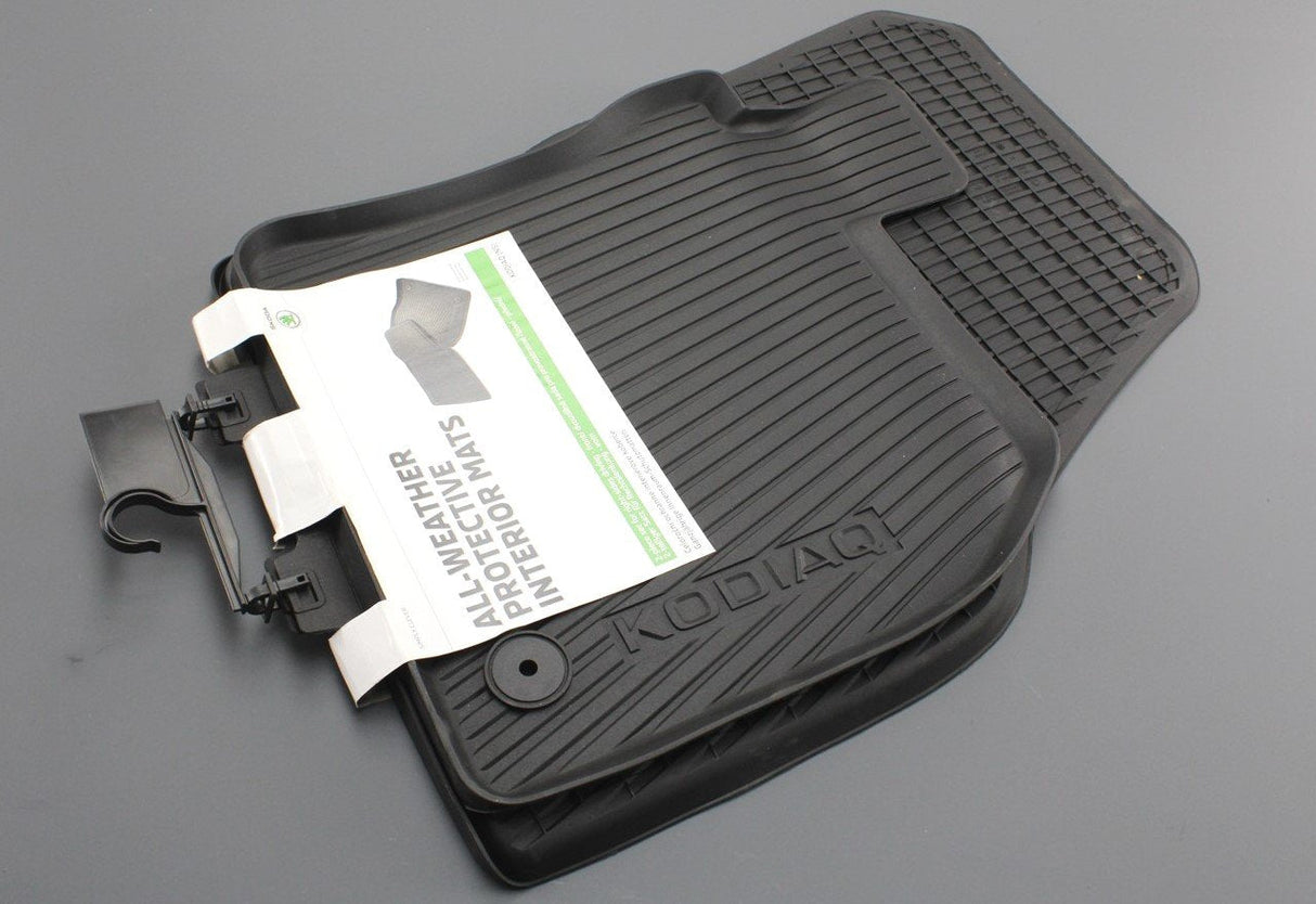 Skoda Kodiaq 2017-on RHD all weather floor mat set (front) 567061502A