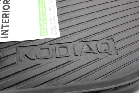 Skoda Kodiaq 2017-on RHD all weather floor mat set (front) 567061502A