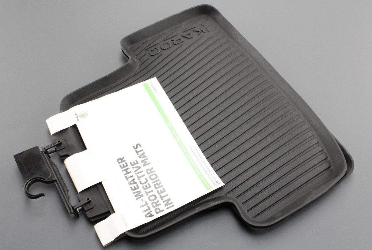 Skoda Karoq 2017-on all weather floor mat set (rear) 57A061512