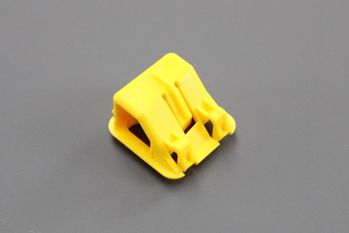 Skoda Fabia Octavia SEAT Ibiza bonnet support rod holder 1U0823570A